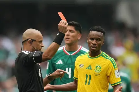 6 حالات طرد في أيام.. كأس العالم 2026 يكسر أرقام النسخ الماضية